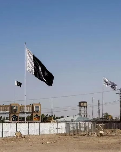 تصاعد التوتر بين طالبان وباكستان... السعودية وقطر تدعوان إلى التهدئة وضبط النفس