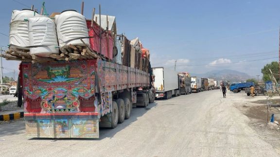 سلګونه افغان کډوالې کورنۍ کلونه وروسته خپل هېواد ته سیتیږي