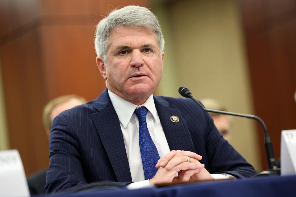 مایکل مک‌کال: عدم همکاری با تحقیقات در باره خروج از افغانستان را تحمل نمی‌کنیم