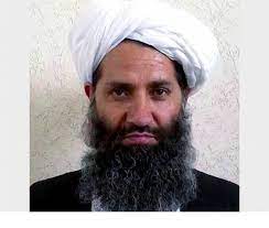 ذبیح‌الله مجاهد از دیدار رهبر طالبان با رئیسان ولایتی اطلاعات و فرهنگ خبر داد