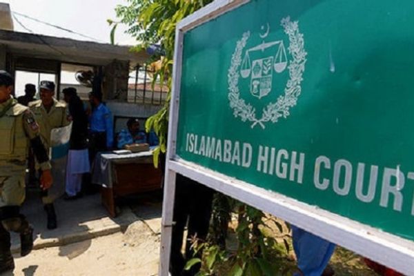 د اسلاماباد سترې محکمې د یوه افغان کډوال د جبري اېستنې مخه نیولې