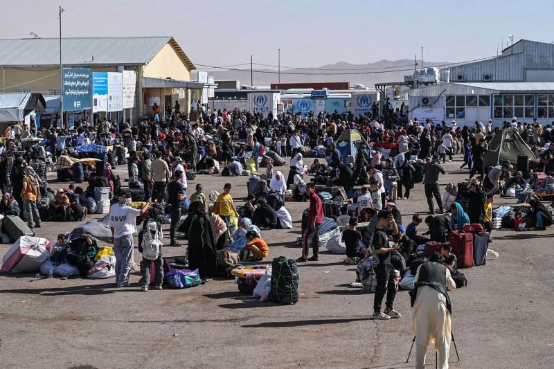 مجله فوربز: فشار بازگشت‌کنندگان می‌تواند ثبات شکننده افغانستان را متلاشی کند