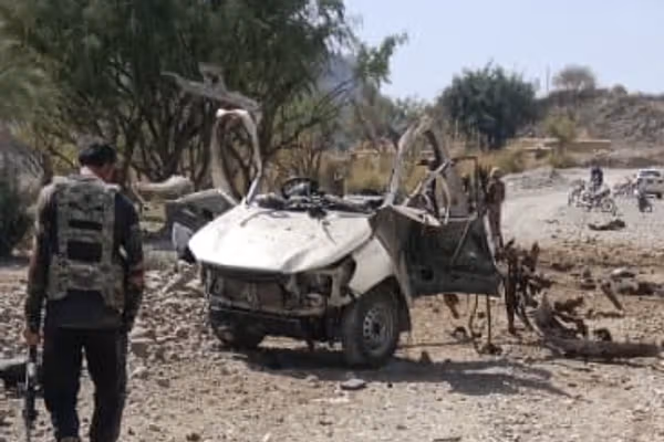 دستکم هفت پولیس پاکستانی در انفجاری در خیبرپخونخوا کشته شدند