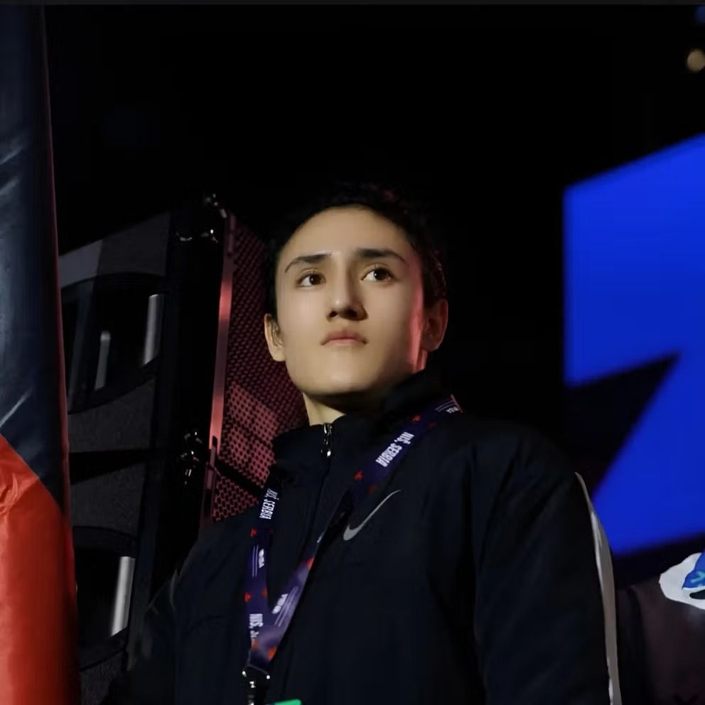 د ګډو رزمي هنرونو لوبغاړې تمنا احمدي د هانګ‌کانګ له سیالې سره په لوبه کې بریا خپله کړه