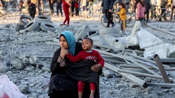 په غزه کې د لوږې له امله د ماشومانو مرګ ژوبله ورځ تر بلې زیاتیږي