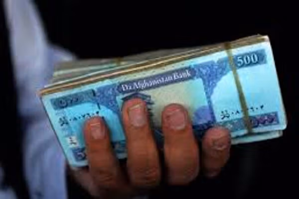 په ۶ میاشتو کې د ۱۱۰ میلیونه ډالرو تنباکو او د ۴ میلونه ډالرو په ارزښت کتابونه وارد شوي