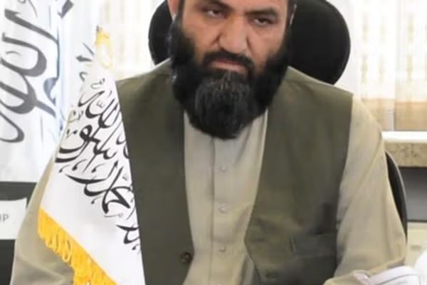 طالبان: د پاکستان تقلبي درملو په افغانستان کې د سرطاني ناروغیو کچه لوړه کړې