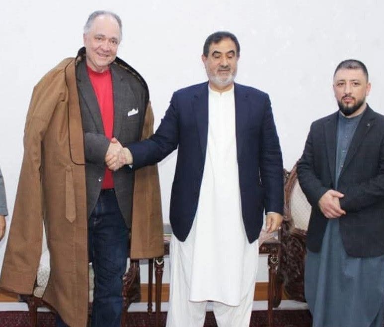 د افغانستان او د افغان - امریکا ګډې سوداګرۍ خونو مشران پر سوداګرۍ غږېدلي 