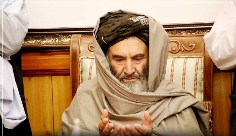 ملا شیرین د کندهار د ولسوالیو له امنیه قوماندانانو سره د نشه‌يي توکو په تړاو ناسته کړې