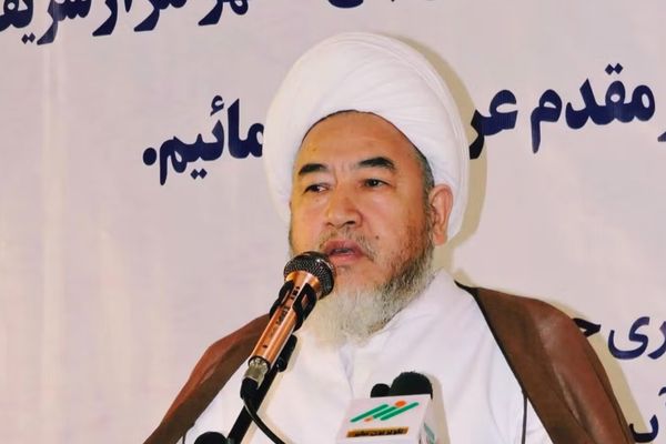Prominent Shia Cleric Urges Taliban To Embrace National Unity & Strengthen Global Ties