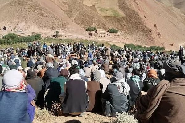 طالبان تفرض قيوداً جديدة على مراسم العزاء بتوجيه من زعيم الحركة