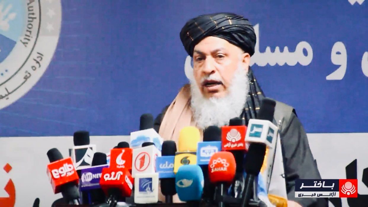 عباس ستانکزي امریکا او ناټو له افغانستان سره مرستې او تعامل ته وهڅول