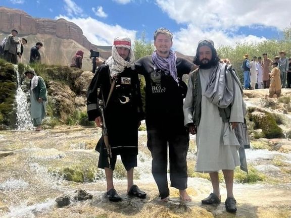 د لوڅو فلمونو اداکارې ویټني وروسته؛ یو کاناډایي یوټیوب چلوونکی هم افغانستان ته تللی دی