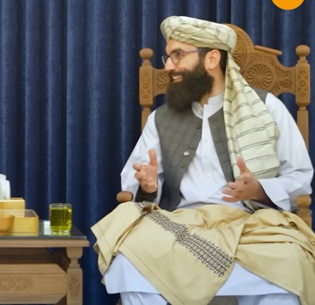 انس حقاني: واک ته رسېدل اسان خو د حکومت چلول سخت کار دی