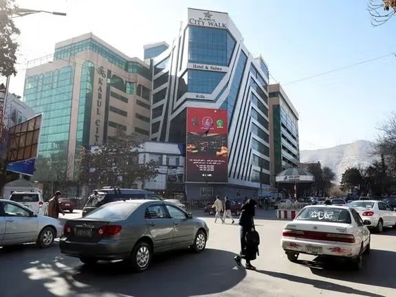 د کابل یو شمېر هټۍوال د انټرنېټ د نشتوالي له امله د غلاوو د زیاتېدو په اړه اندېښمن وو