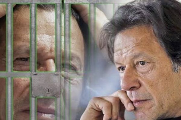 عمران خان: په بند کې له ناوړه چلند او د امکاناتو له نشتون سره مخ یم