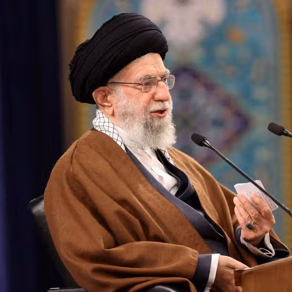 خامنهای هشدار داد حمله امریکا به ایران جنگ منطقهای را رقم خواهد زد