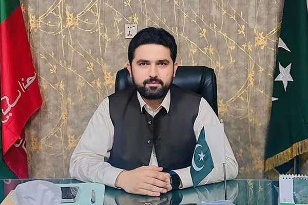 د خیبر پښتونخوا اعلی وزیر د افغان کډوالو په تړاو د شهباز شریف غونډه کې ګډون نه دی کړی