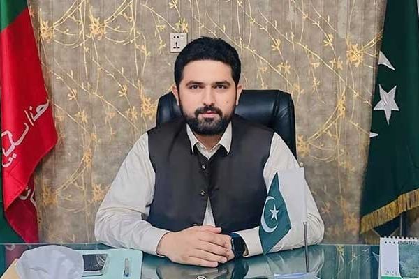 د خیبر پښتونخوا اعلی وزیر د افغان کډوالو په تړاو د شهباز شریف غونډه کې ګډون نه دی کړی