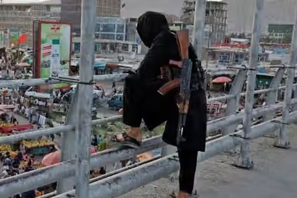 الخارجية الأميركية: تجنيد الأطفال واستغلال الصبية جنسياً مستمران في ظل حكم طالبان