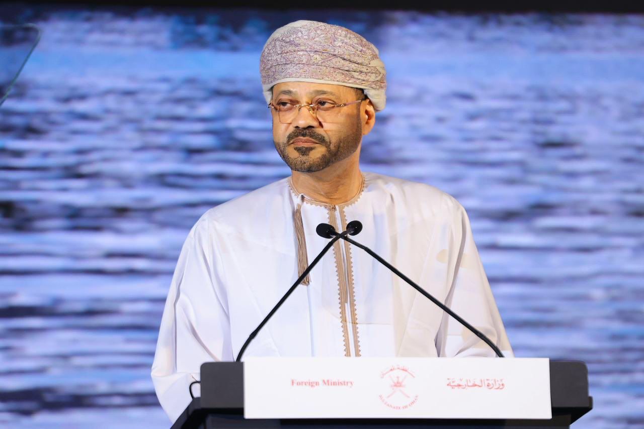 عمان: د ایران او امریکا د خبرو اترو دویم پړاو په «ښه پرمختګ» پای ته ورسېد