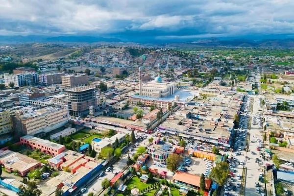 طالبان در خوست یک زن را در ملاءعام ۳۹ ضربه شلاق زد