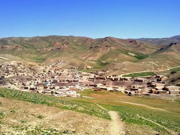 ځايي سرچينې: طالبانو په غور ولایت کې د یوې مرستندویه موسسې ۱۸ کارکوونکي نیولي