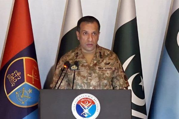 ارتش پاکستان: حل مشکلات با وجود یک حکومت منتخب در افغانستان ممکن است