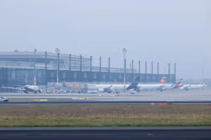 ۵۲ پناهجوی افغان از پاکستان به آلمان منتقل شدند