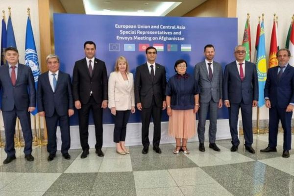 EU, Central Asian Special Envoys Call For Inclusive Government in Afghanistan