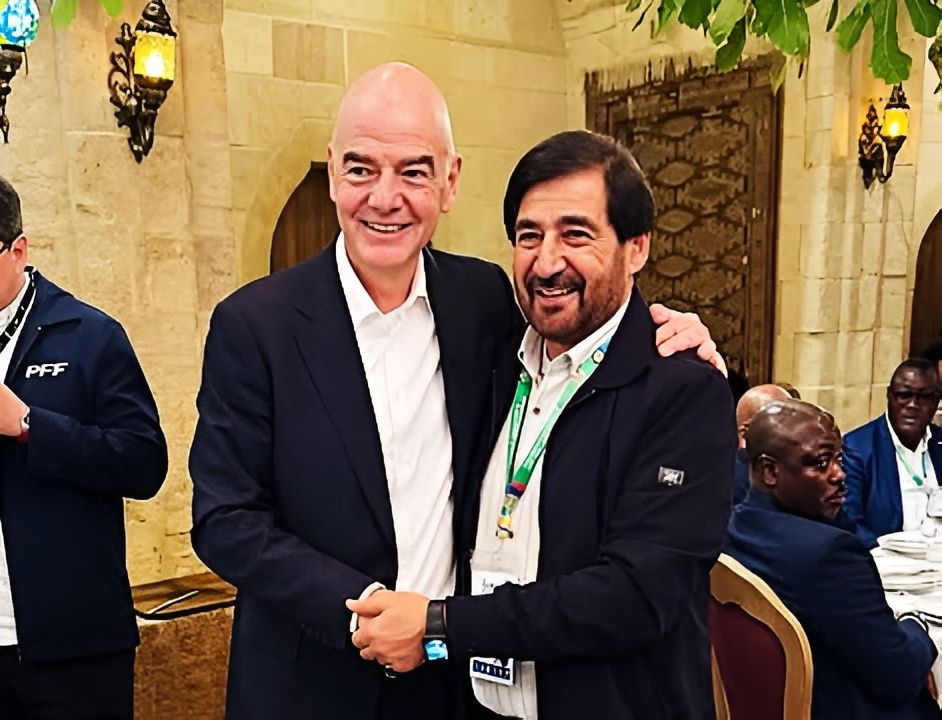 دیدار رئیس فدراسیون فوتبال افغانستان با جیانی اینفانتینو در آذربایجان