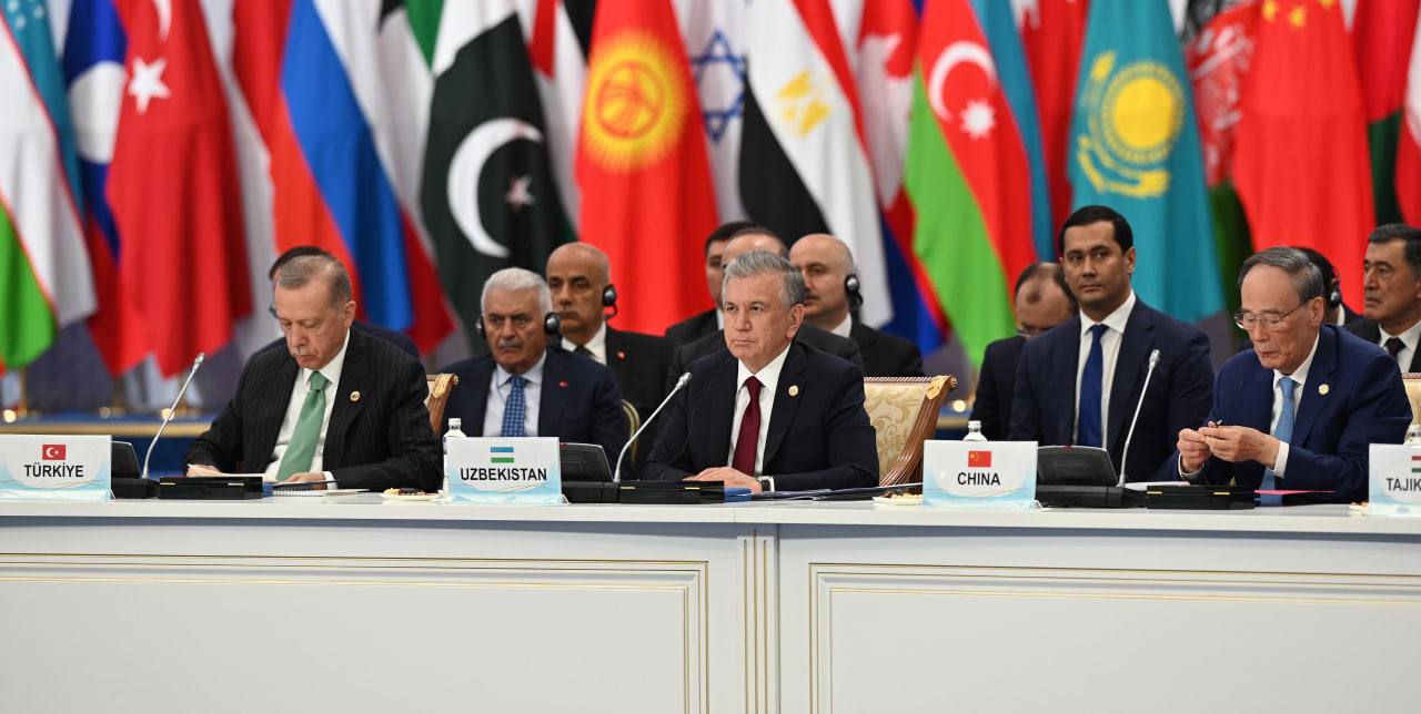 رئیس‌جمهور ازبکستان در نشست سیکا: افغانستان فراموش شده است