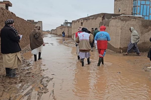 په تېرو دوو ورځو کې د طبیعي پېښو په پایله کې ۲۲ کسان مړه شوي او ۹ ټپیان دي