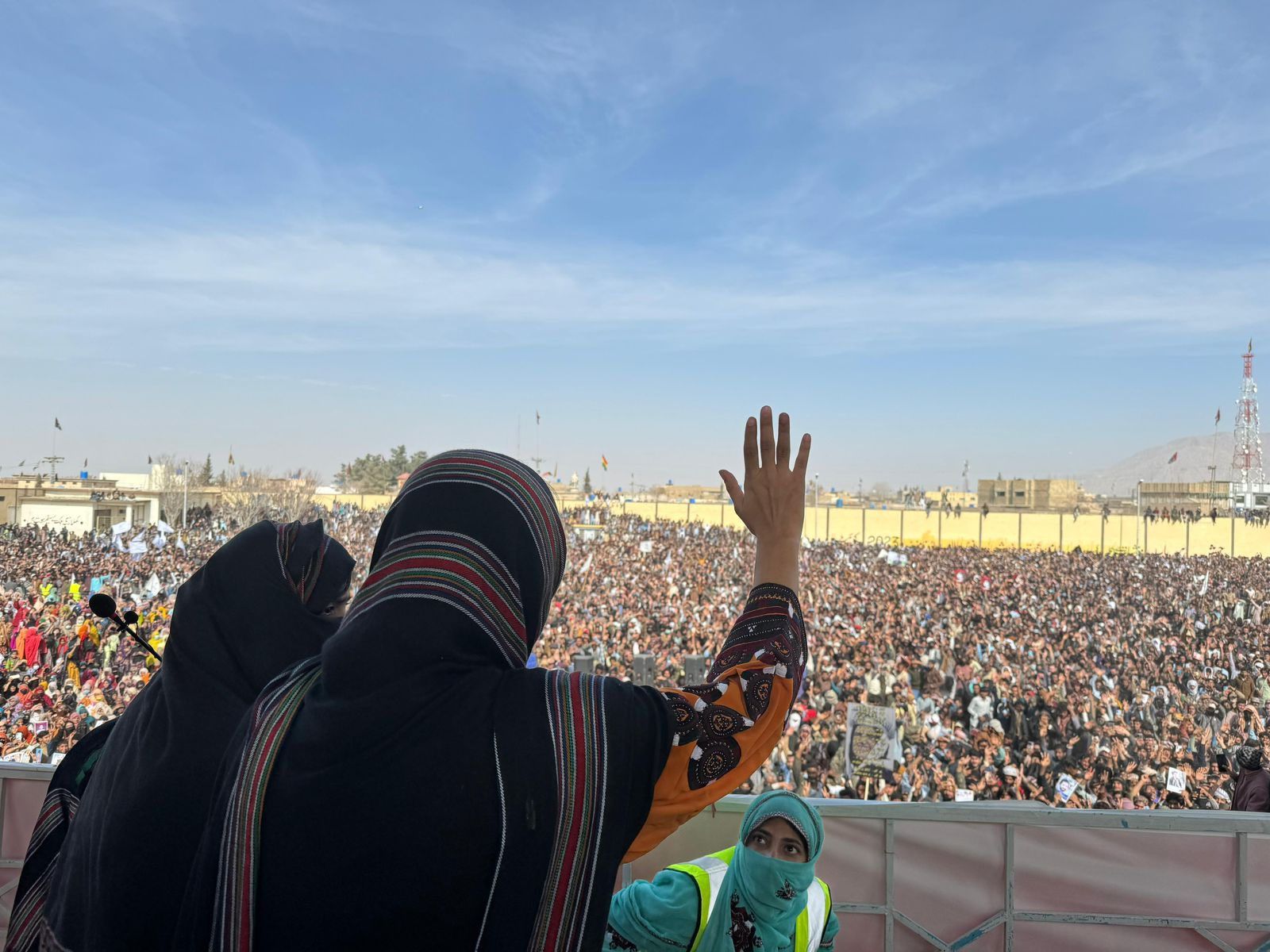 اعتراضات بلوچ‌های پاکستان با وجود اعلام وضعیت اضطراری در بلوچستان ادامه دارد 