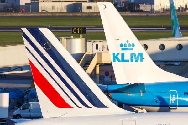 اسراییل او د منځني ختیځ ځینو سیمو ته د برېتانیا، فرانسې او هالنډ الوتنې لغوه شوې