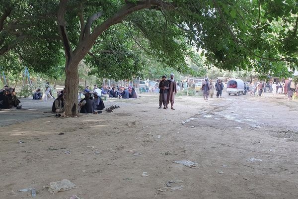 د شالمار دودیزه مېله؛ سږکال د طالبانو د محدودیتونو له کبله یې دوه اونۍ هم دوام ونه کړ