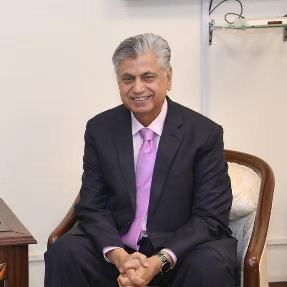 د پاکستان د ولسمشر ویاند یو ځل بیا طالبان «بې‌مغزه ځناور» وبلل