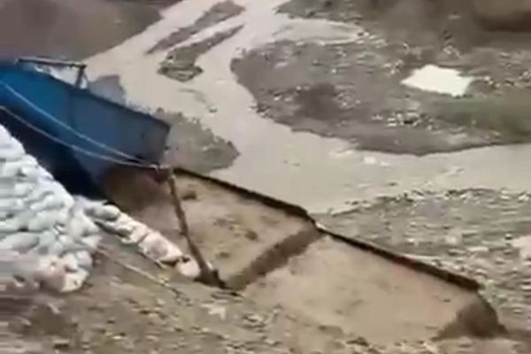 نور: په تخار او بدخشان کې د سرو زرو په کانونو کې غېر قانوني کېندنې زیاتې شوې دي
