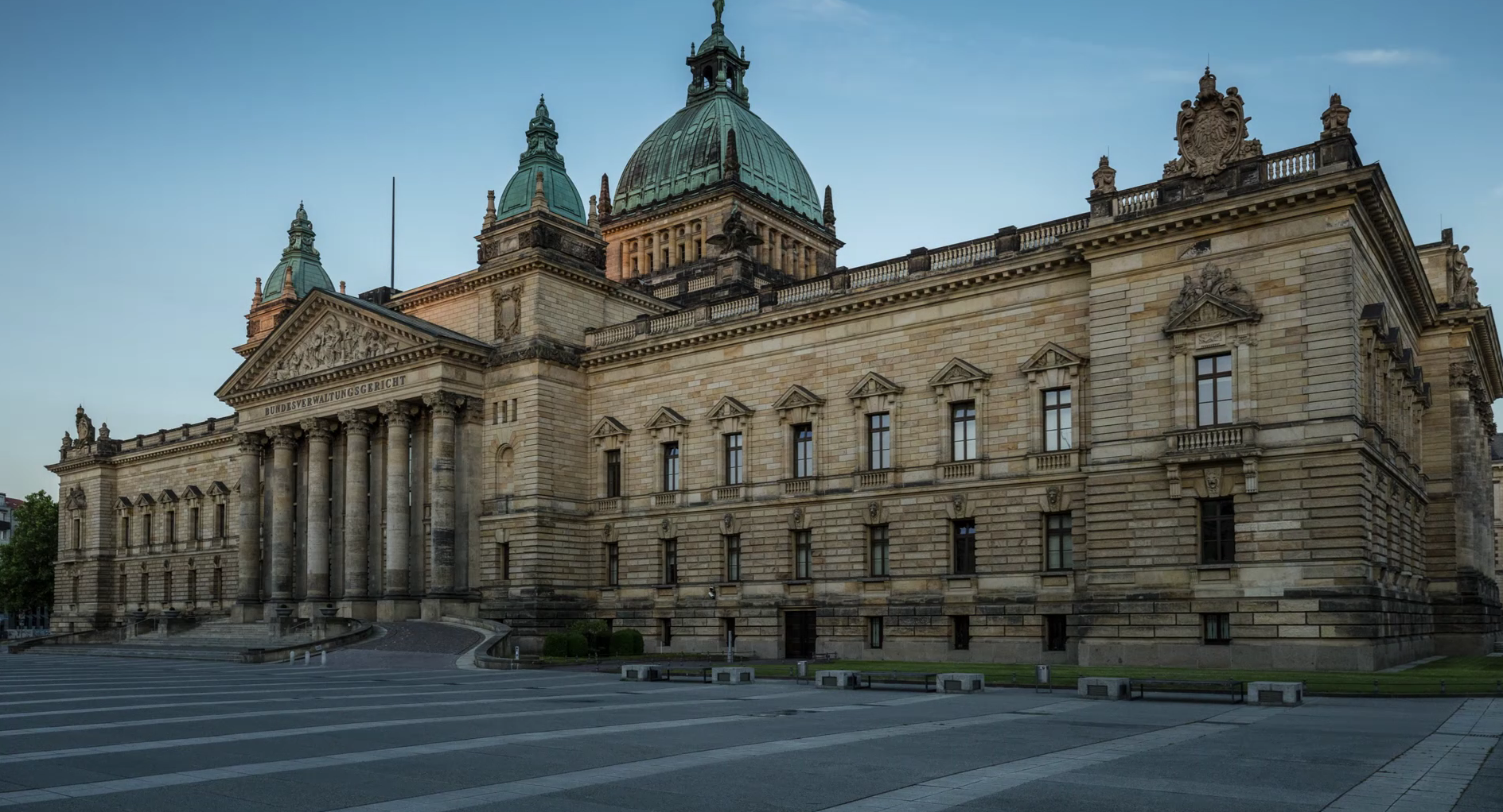 د برلین محکمې د افغانانو د ویزو ځنډولو له امله د بهرنیو چارو وزارت په جریمې ګواښلی