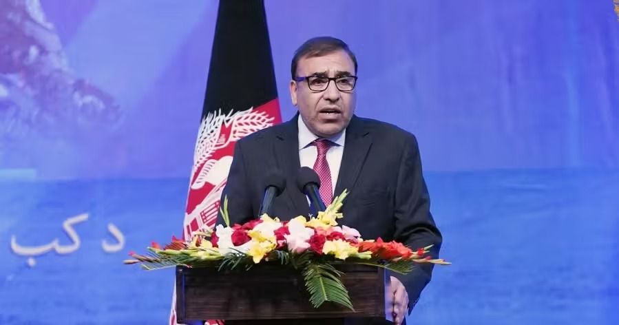 میاخېل: ایران او پاکستان په تېرو څو لسیزو کې د افغانستان په تړاو مثبت رول نه‌دی لوبولی