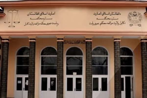 طالبانو په کابل کې د نشه یي توکو او مسکراتو په تور ۱۸ کسانو ته سزاوې ورکړې