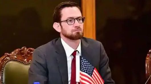 نماینده آمریکا خطاب به طالبان:حق آزادی بیان را از مردم نگیرید