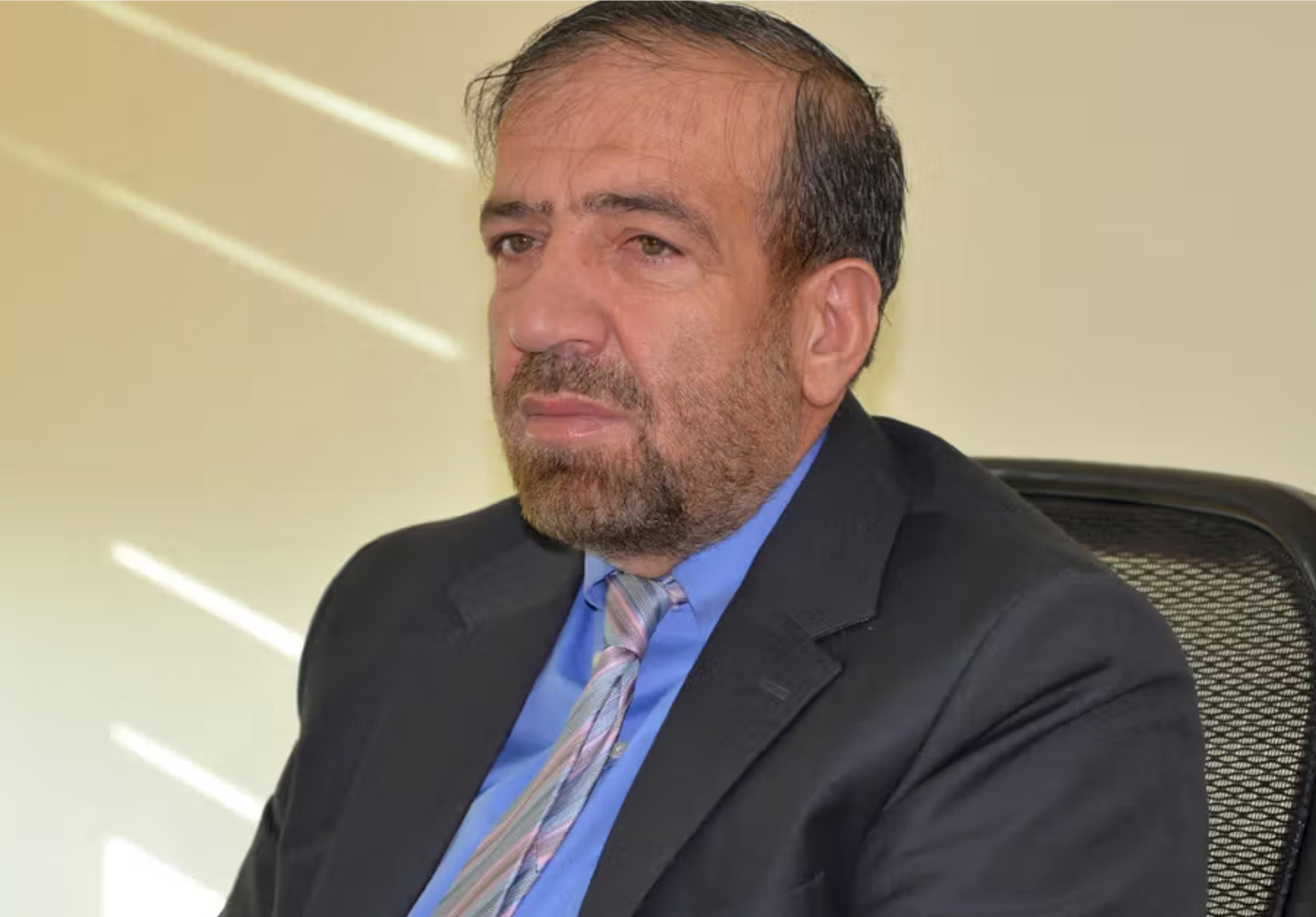 فضل احمد معنوي: طالبان د واک د ټینګښت لپاره له مذهبي مقدساتو او افراطي ملتپالنې ګټه اخلي