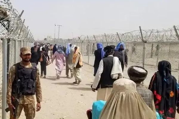 Over 733,000 Afghans Return from Pakistan in the Past Year, Reports UN
