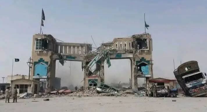 پر ډیورنډ نښتې؛ پنځمه ورځ هم له پاکستان سره ټولې لارې تړلې دي