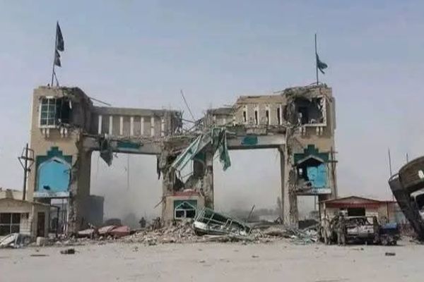 پر ډیورنډ نښتې؛ پنځمه ورځ هم له پاکستان سره ټولې لارې تړلې دي