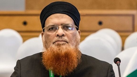 مفتي عثماني: په پاکستان کې روان ترهګریز بریدونه د بهرنیو ځواکونو له ملاتړ پرته ناشوني دي