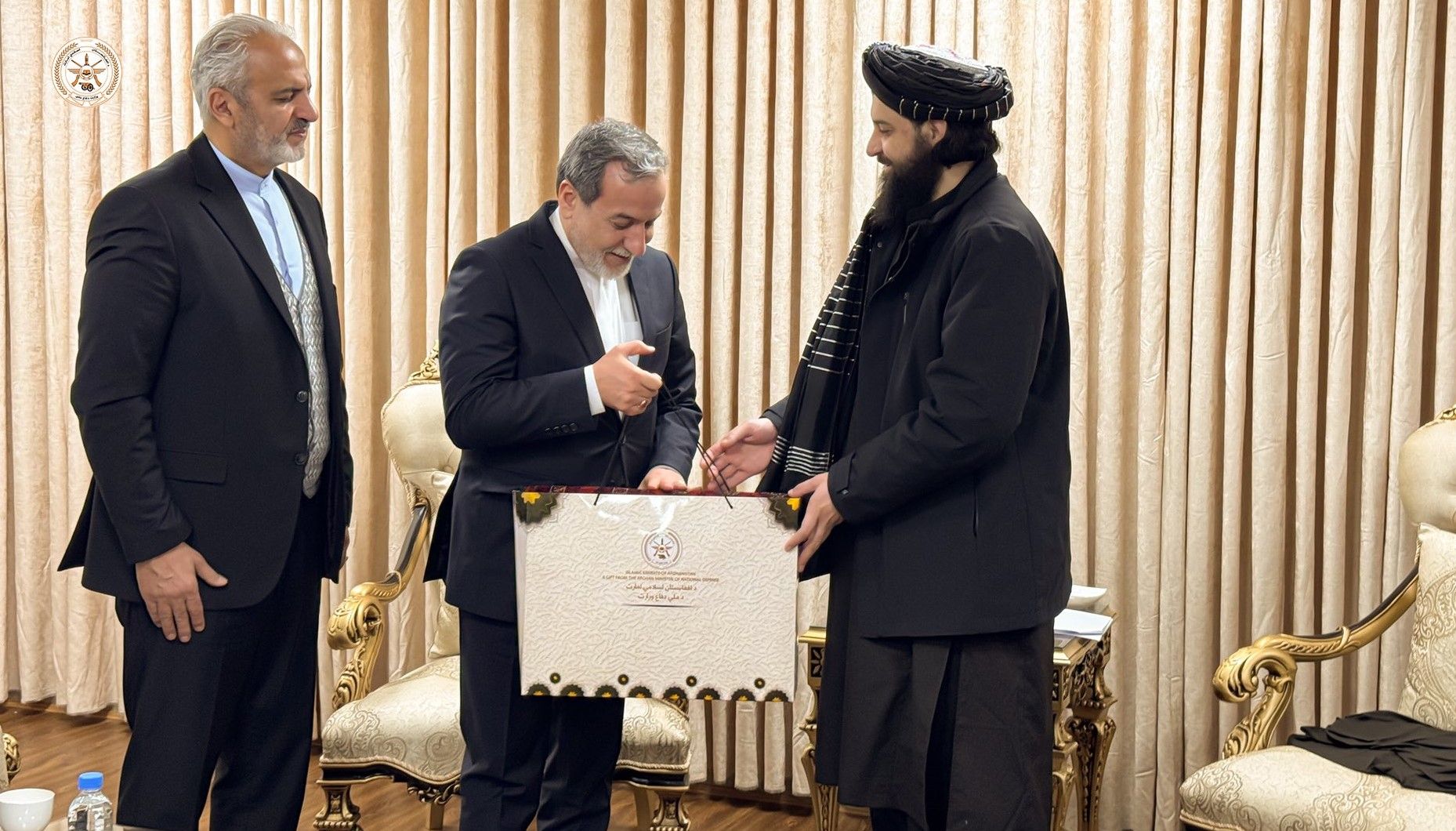 کمک‌های بین‌المللی به افغانستان به 'حکومت‌های طالبان و ایران سود می‌رساند'