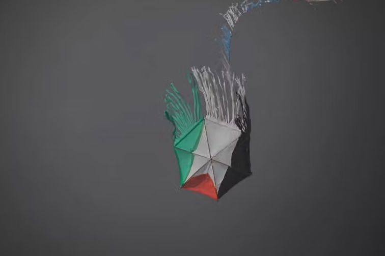 د پتنګ په اړه اندېښنې؛ اسراییل حماس ته په غزه کې د بریدونو د زیاتوالي ګواښ وکړ