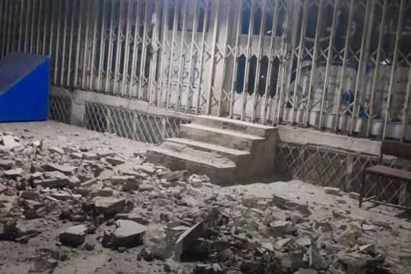 په بلخ کې د شوې زلزلې له امله یو شمېر کسان روغتونونو ته لېږدول شوي دي